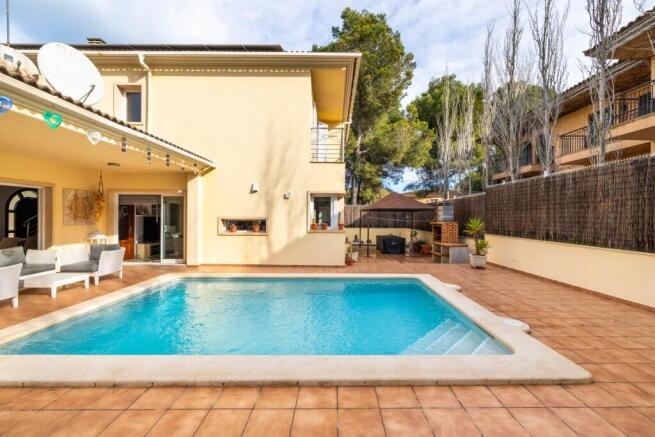 Exterior and Pool (2