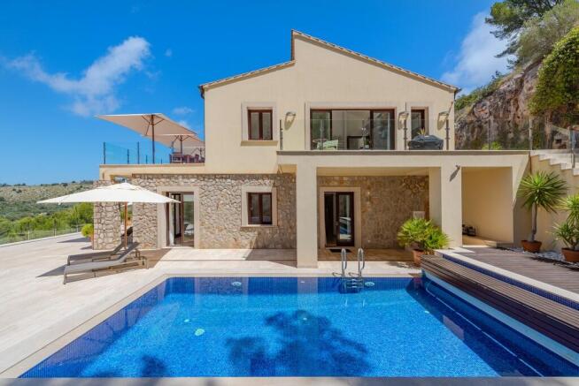 Exterior and Pool (2