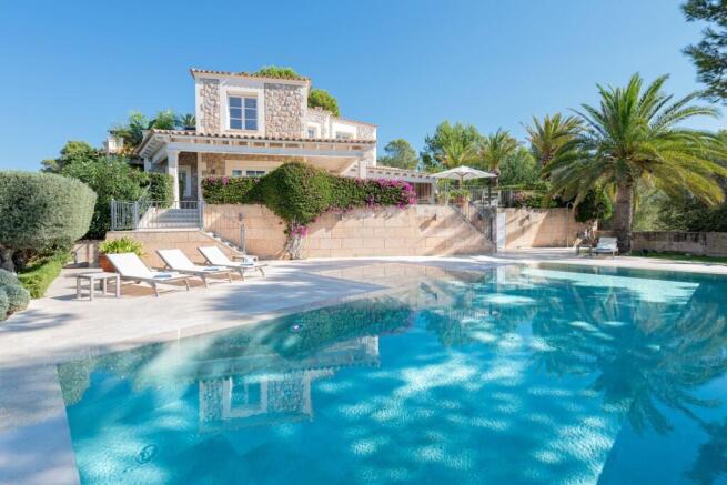 Swimming pool (2)