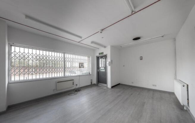 2023    89 Whitby Road  STE227499.jpg