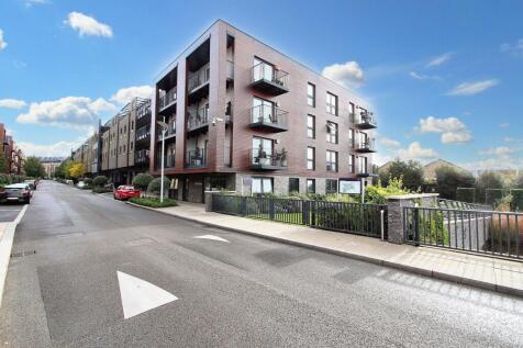 Howard Road, Stanmore, HA7