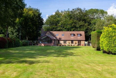 Sutton Mandeville, Salisbury