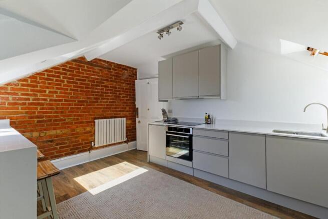 94420_Flat-3-Highmount-Shady (12).jpg