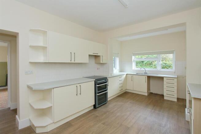 vicarage dewlands way PH42 copy.jpg