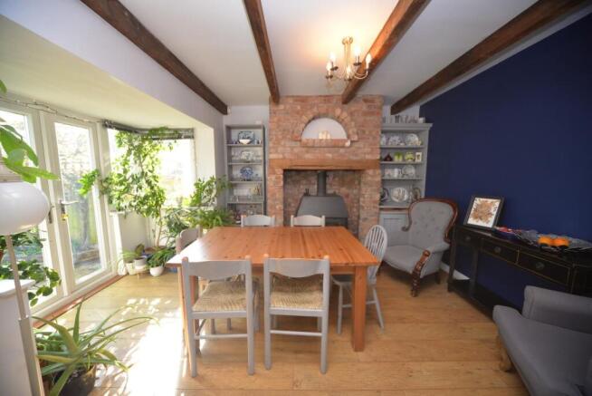 Dining Room.jpg