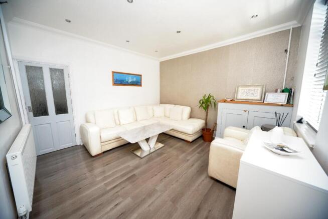 Front Reception Room.jpg