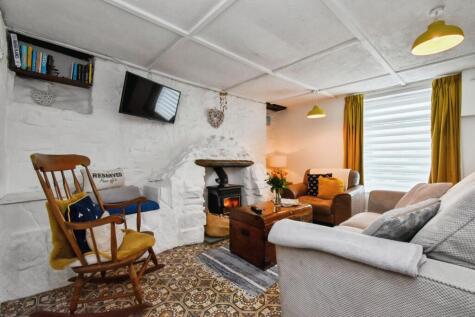 Cwmgarw Road, Upper Brynamman, Ammanford, Carmarthenshire, SA18