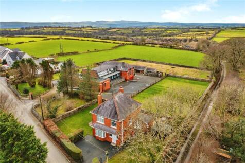 Coed Y Bryn, Llandysul, Ceredigion, SA44