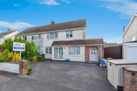 Heol Morfa Brenin, Johnstown, Carmarthen, Carmarthenshire, SA31