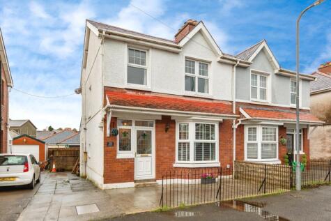 Myrddin Crescent, Carmarthen, Carmarthenshire, SA31