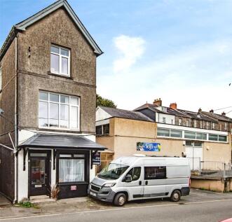 New Road, Llandysul, Ceredigion, SA44