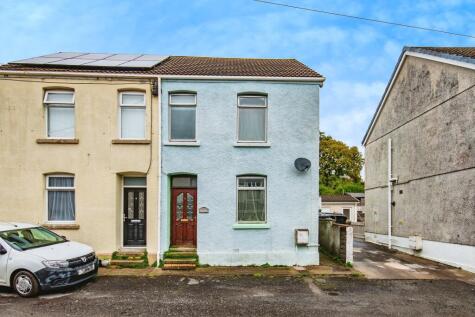 Heol Wepner, Pontyates, Llanelli, Carmarthenshire, SA15