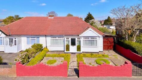 Yeading Gardens, Hayes, Middlesex, UB4