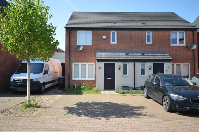 Balmoral Close
