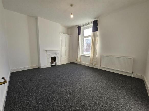 Bedroom One.jpg