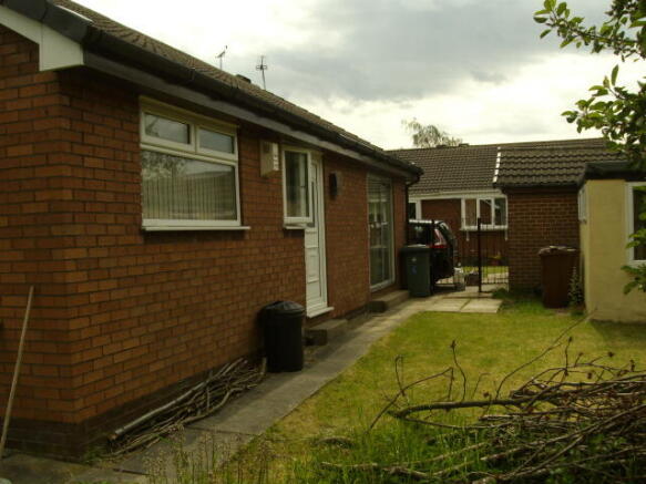 Photo 3