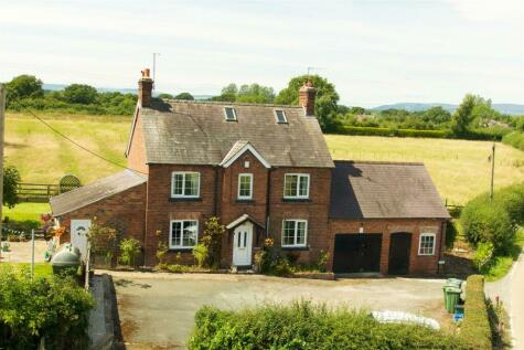 Wrexham - 3 bedroom country house for sale