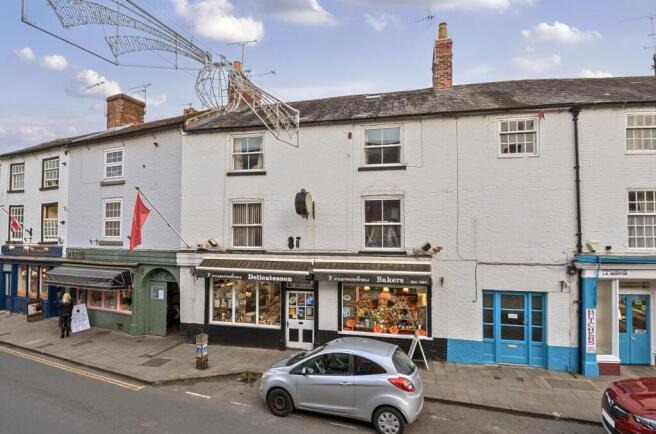 1369935-13-68f90a40e48f7 .jpg