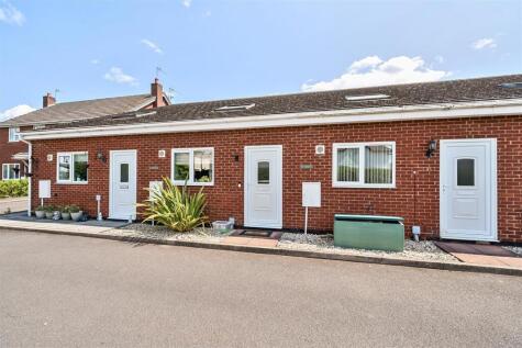 44 The Crescent, Montford Bridge, Shrewsbury, SY4 1EA