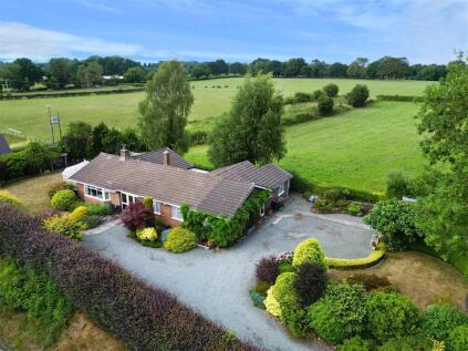 Meadowbank Lodge, Dovaston, Kinnerley, Oswestry, SY10 8DP