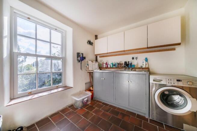Utility Room.jpg