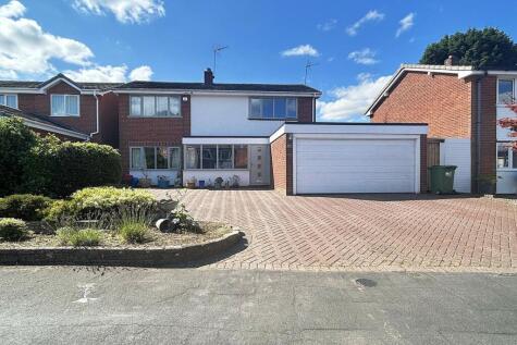 Wimbledon Drive, Pedmore, Stourbridge, DY8