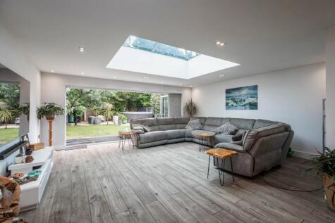 Parkstone Avenue , Penn Hill, BH14