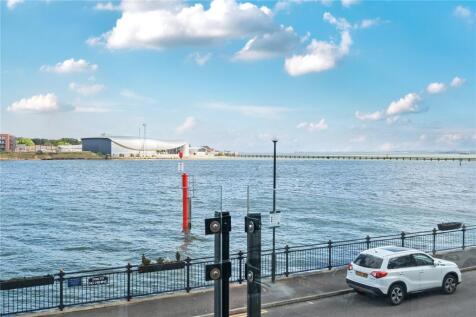 Pacific Close, Southampton, Hampshire