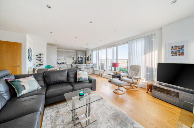 1380554-19-691497...