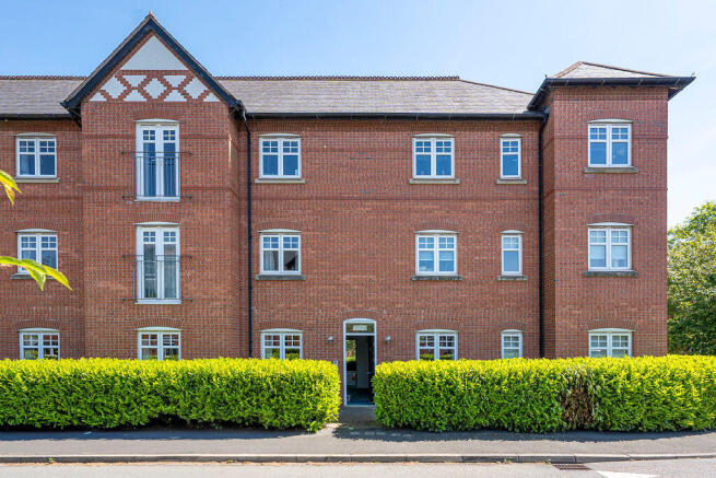25 Trevore Drive, Standish, Wigan, WN1