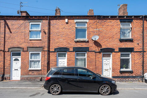 St Pauls Street, WA10