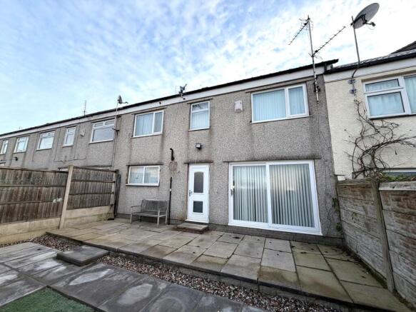3 bed terraced house to rent Eversley, Skelmersda