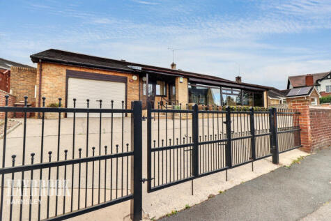 Summer Lane, Wombwell