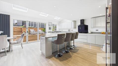 Avon Drive, Walmersley
