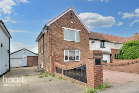 Doncaster - 2 bedroom end of terrace house for sale