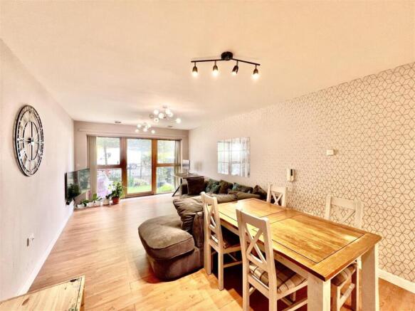 Open Plan Kitchen/ Reception Room