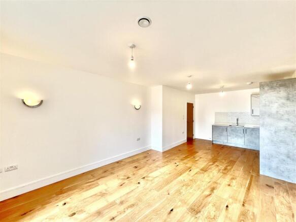 Open Kitchen/ Reception Room