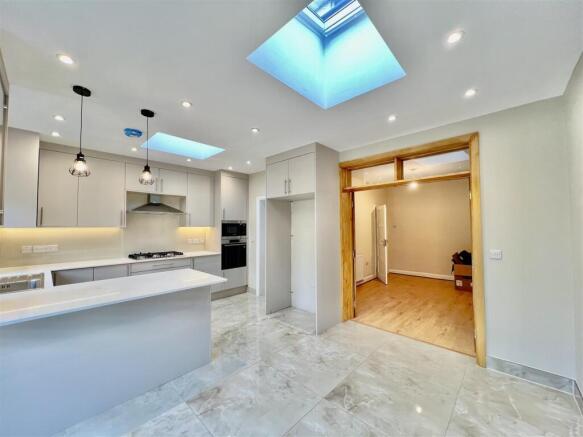 Open Plan Kitchen/ Diner