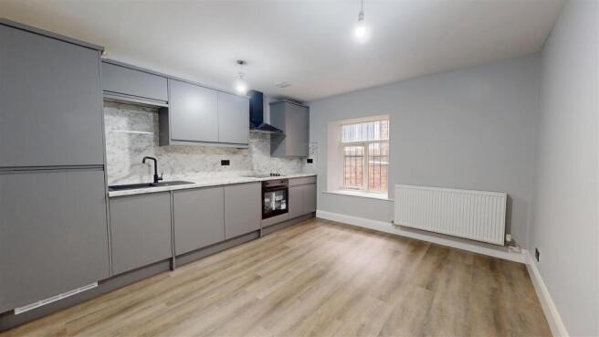 Flat-4-Crossley-Street-04152025_101756.jpg