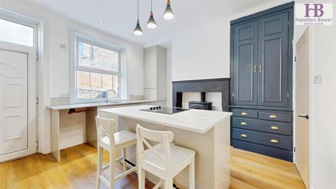 a3726dcd-12-Martin-Street-04252025_171039.jpg