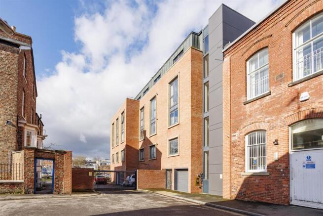 2_Chapel_Apartments__4.jpg