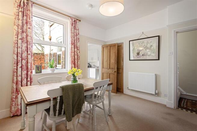 3 Waverley St-16.jpeg