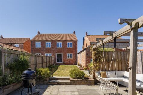 Field View, Great Ouseburn, York