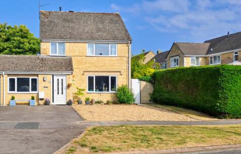 Alexander Drive, Cirencester