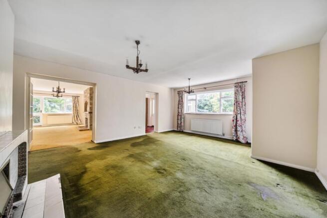 1314292-4-685d6980c91cf