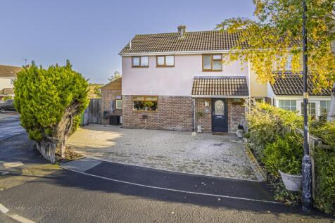 White Lion Park, Malmesbury, Wiltshire, SN16