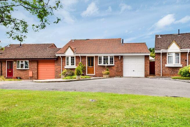 Bedroom Detached Bungalow For Sale In The Dormers Swindon Sn Ny Sn