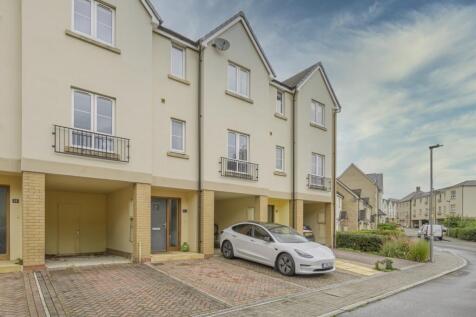 Sir Bernard Lovell Road, Malmesbury, Wiltshire, SN16