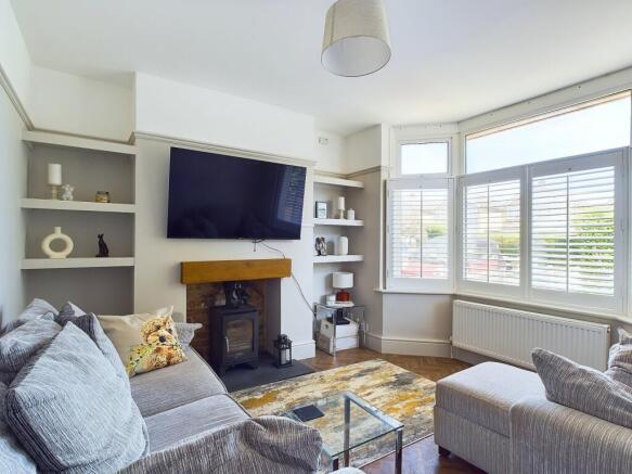 CAM01909G0-PR0211-STILL002