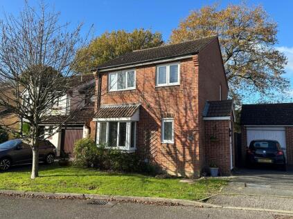 York Close, Southwater